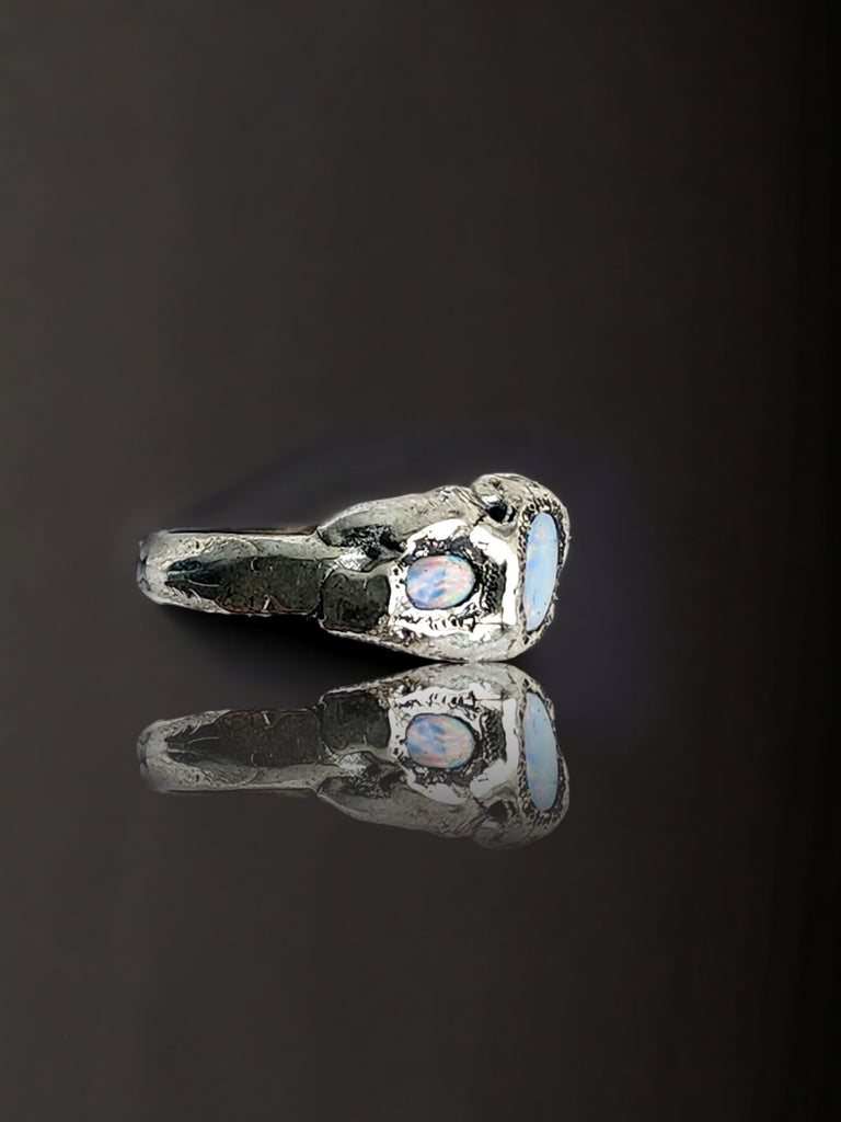 Opal ring - Molten